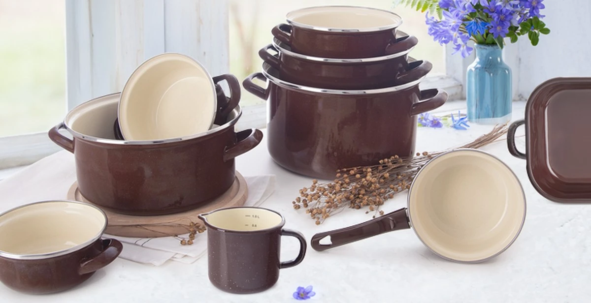 Jak rozproudit smaltované nádobí k dokonalosti bez chemikálií z obchodu: domácí metody - image 1