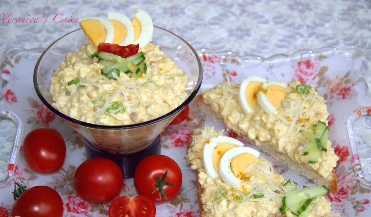 Baconová pomazánka na topinky, po které se budou rodiny jen hrnout