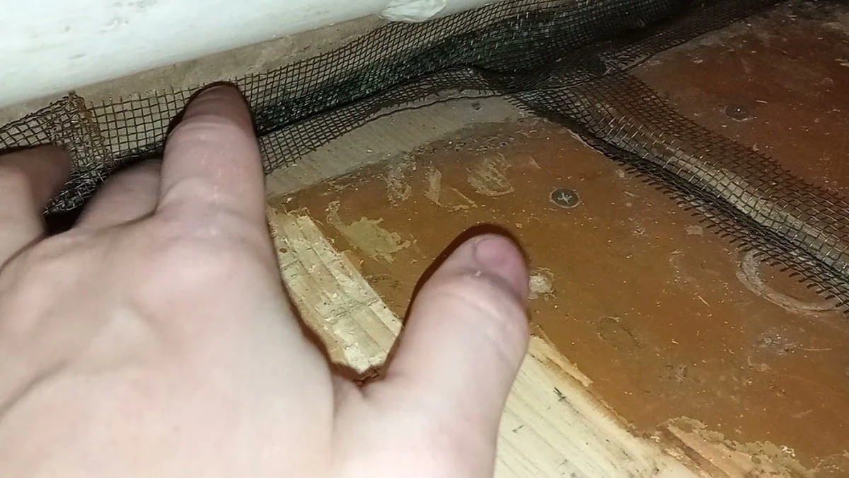 За 1 копейку: Секрет "народного" утеплення підлоги, що додасть дому +4 градуси тепла без електрики та труб