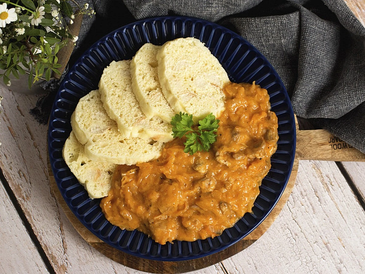 Tajemství šťavnatého segedínského guláše: Proč ho mistři kuchaři upravují jedním trikem - image 1