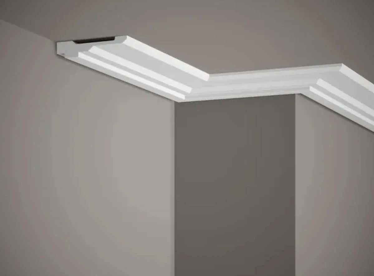 Jedním trikem připevníte stropní lišty, které vydrží desítky let - image 1