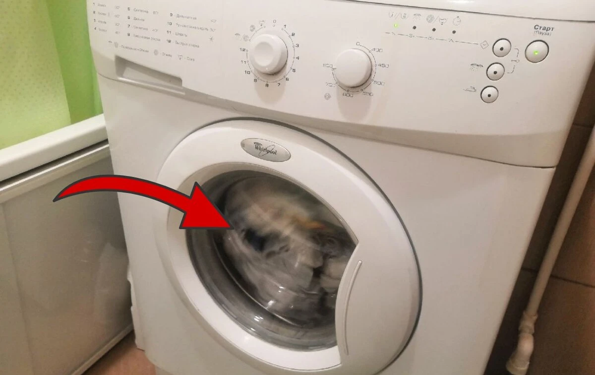 Méně než 100 % naplnění bubnu pračky: chyba, která ničí 90 % strojů