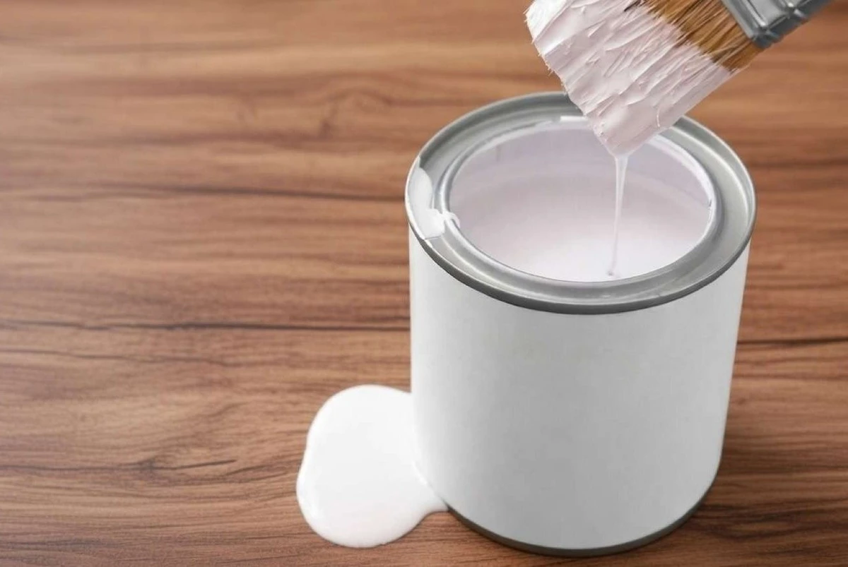 Křídová barva jako od profíků: Jak se jí vyhnout předraženým pastím s 2 složkami