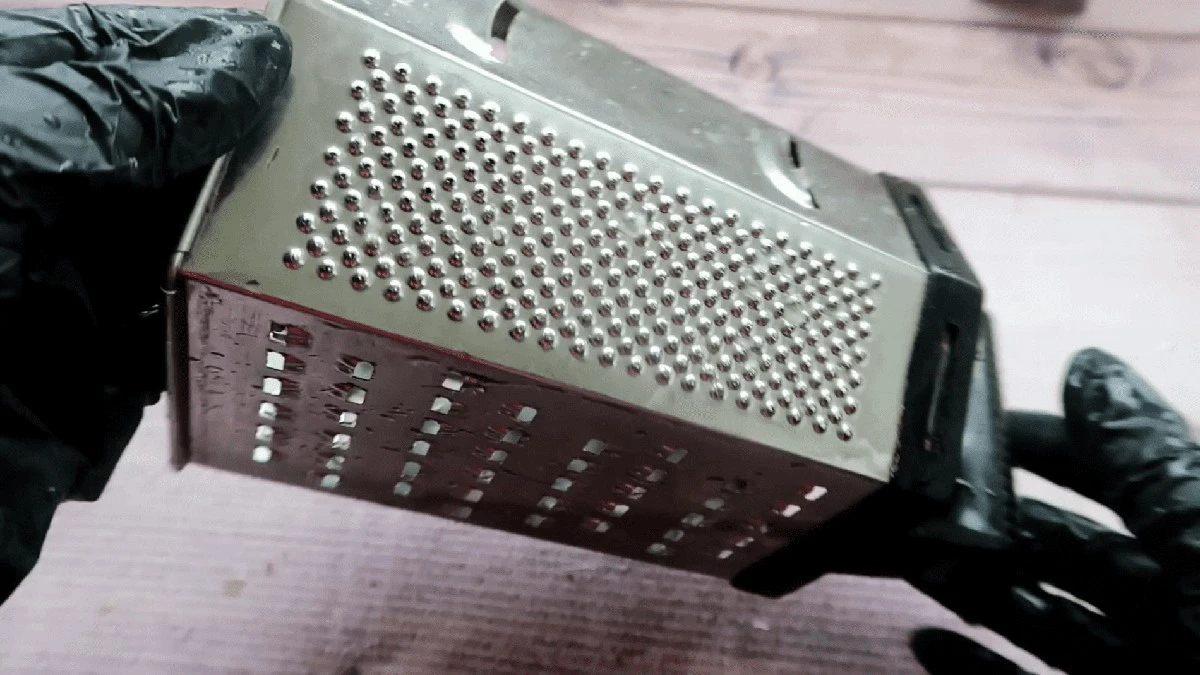 Proč jste měli tuto stranu struhadla špatně celá léta