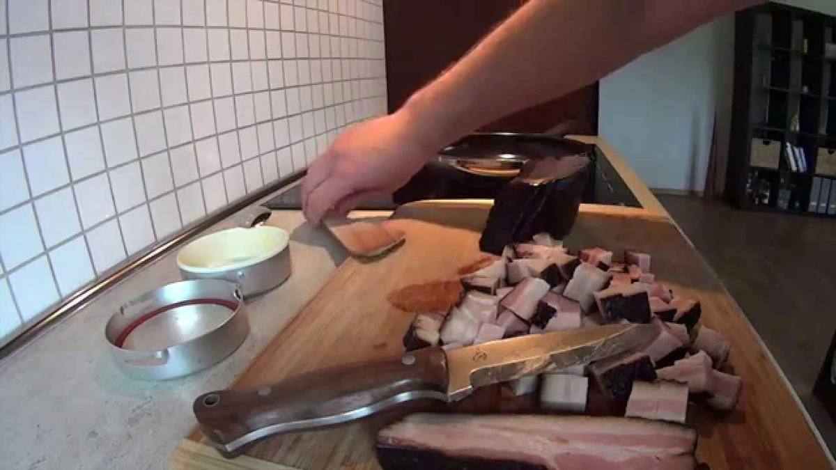 Proč skladovat slaninové škvarky: kulinářský trik zkušených hospodyň - image 1