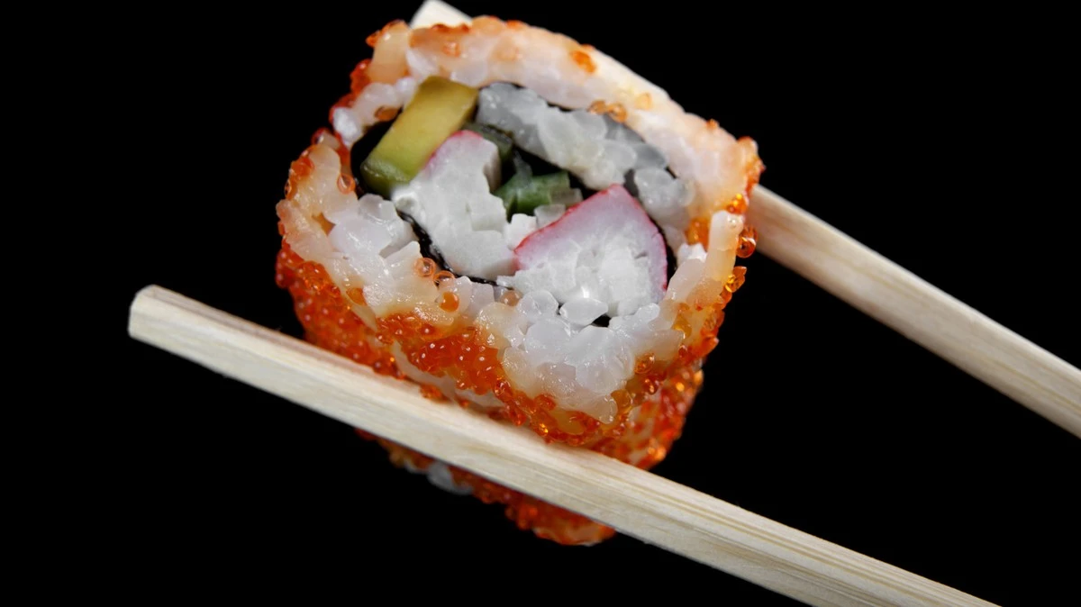 7 chytrých způsobů, jak využít hůlky od sushi v domácnosti - image 1