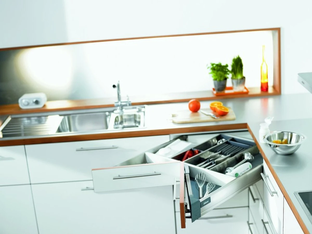 staryrucnika5ko-extra-1.webp Starý ručník a 5 kolíčků: proměňte je v kuchyňský zázrak, bez kterého se neobejdete - image 1