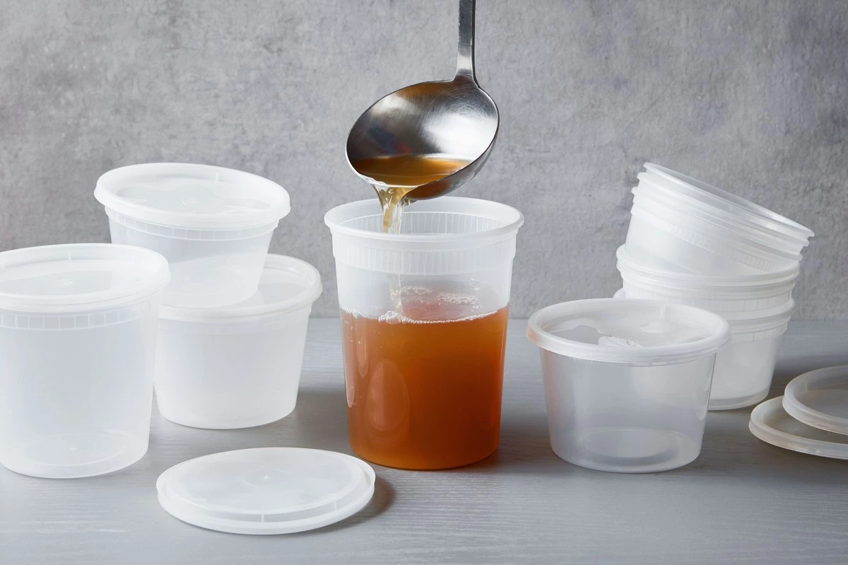 Zápach z plastových nádob je minulostí: 3 triky z každé kuchyně, které to vyřeší - image 1