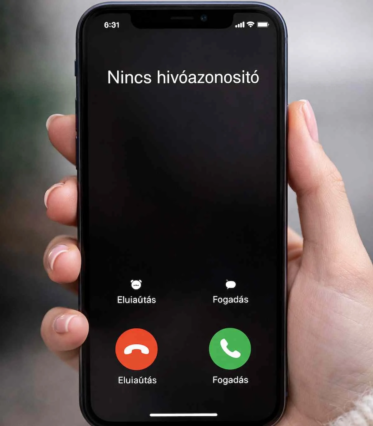 Nezvedejte tento hovor: neznámé číslo vás může připravit o peníze během pár sekund