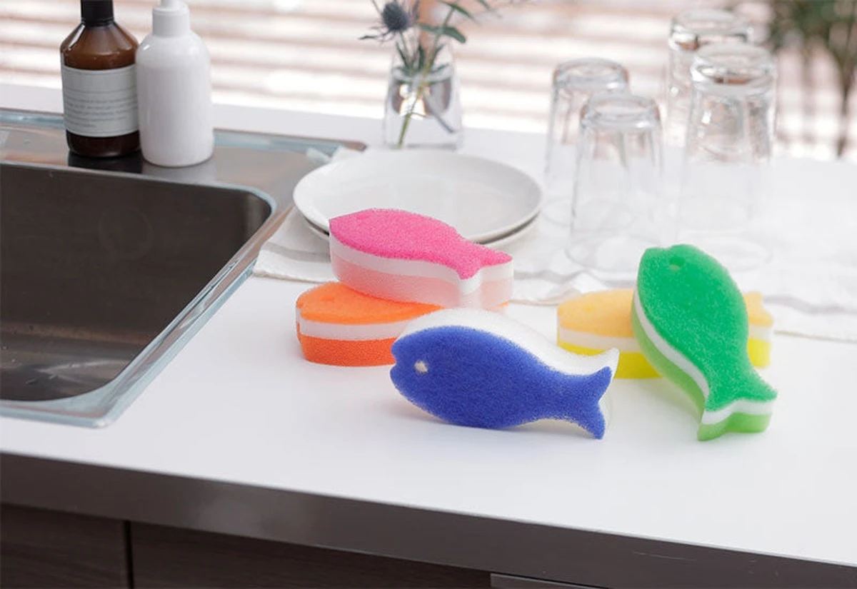 Myli jste nádobí špatně 18 let? Takto na talířích a hrncích přežívají všechny mikroby - image 1