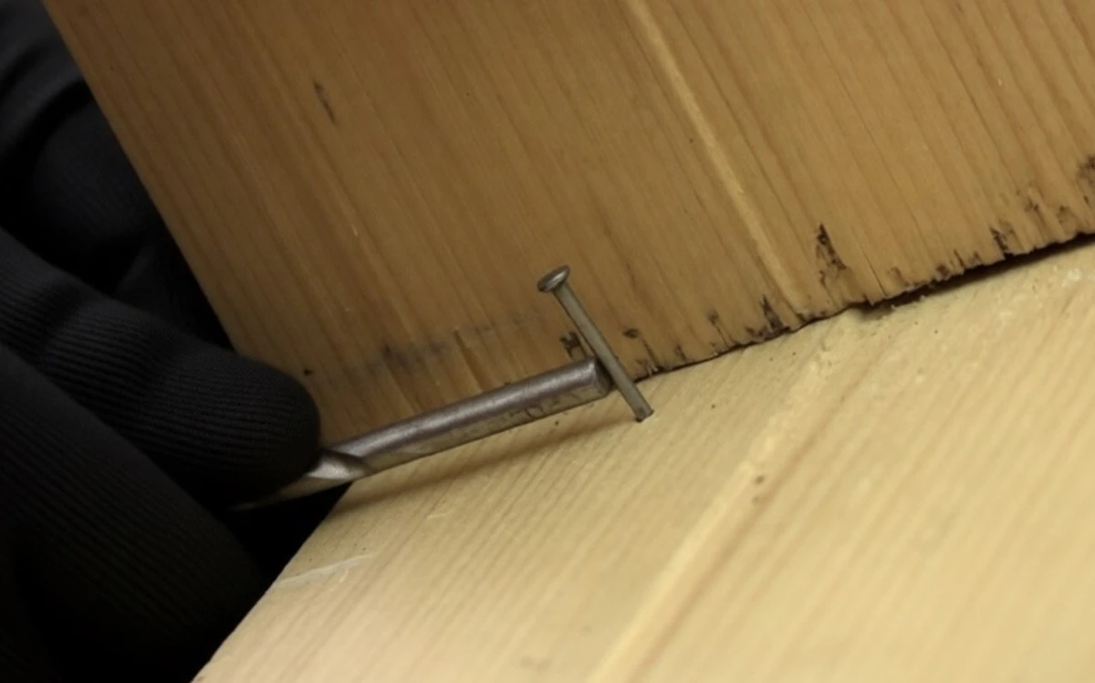 Jaké hřebíky zvolit na palubkové obklady: Odhalte tajemství pevného upevnění