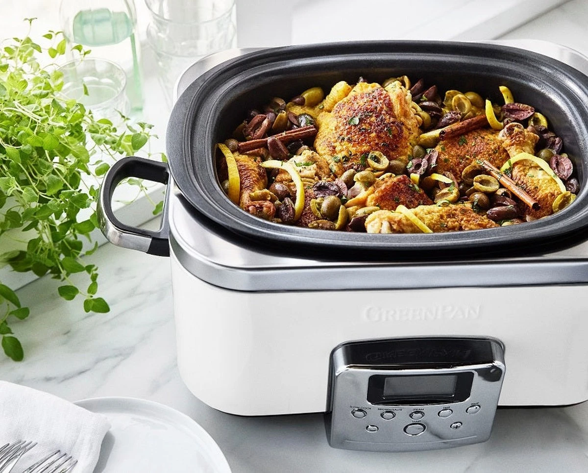 3 suroviny, které byste do pomalého hrnce dávat neměli - image 1