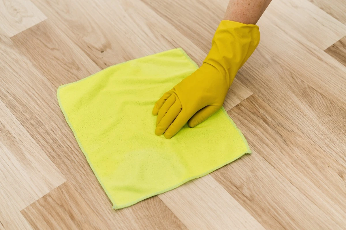 Domácí pasta místo 5 čisticích prostředků: Zázrak ze sody a peroxidu