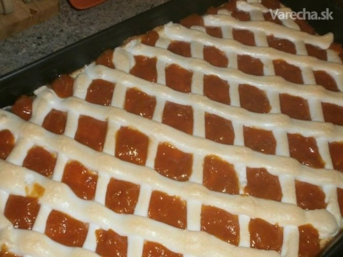 Proč zkušení pekaři dávají do Rákócziho tvarohového koláče lžíci navíc - image 1