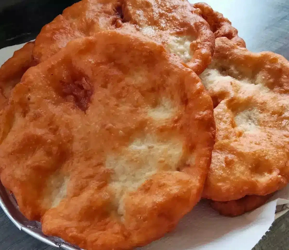 Lángoš za pár korun? Recept, který vám závidí i stánkaři