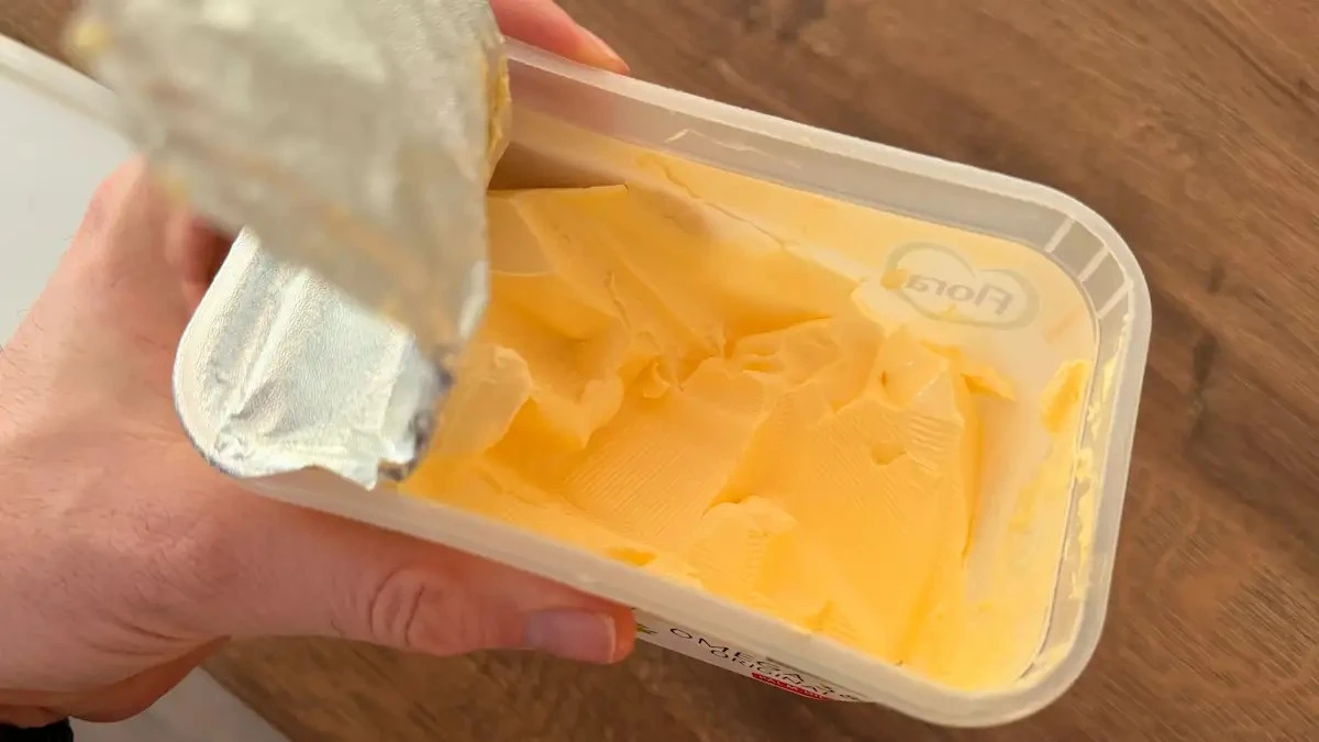 Vědci odhalili pravdu o margarínu: Co musíte vědět, než ho příště namažete na chleba