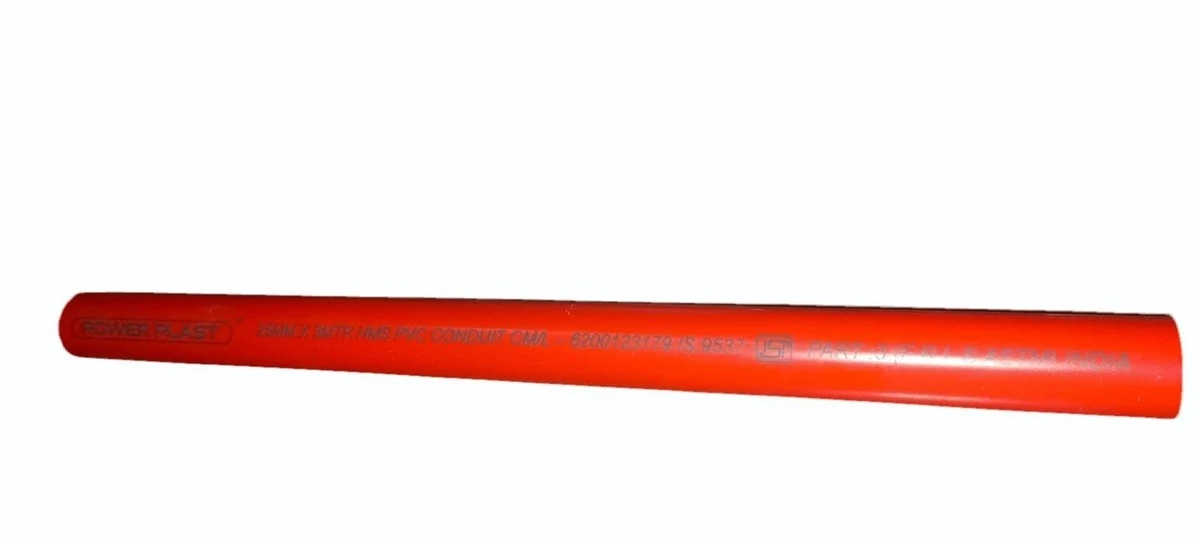 sedacervenanebo-extra-1.webp Šedá, červená nebo černá: jaký rozdíl ve výběru pro vaši elektroinstalaci - image 1