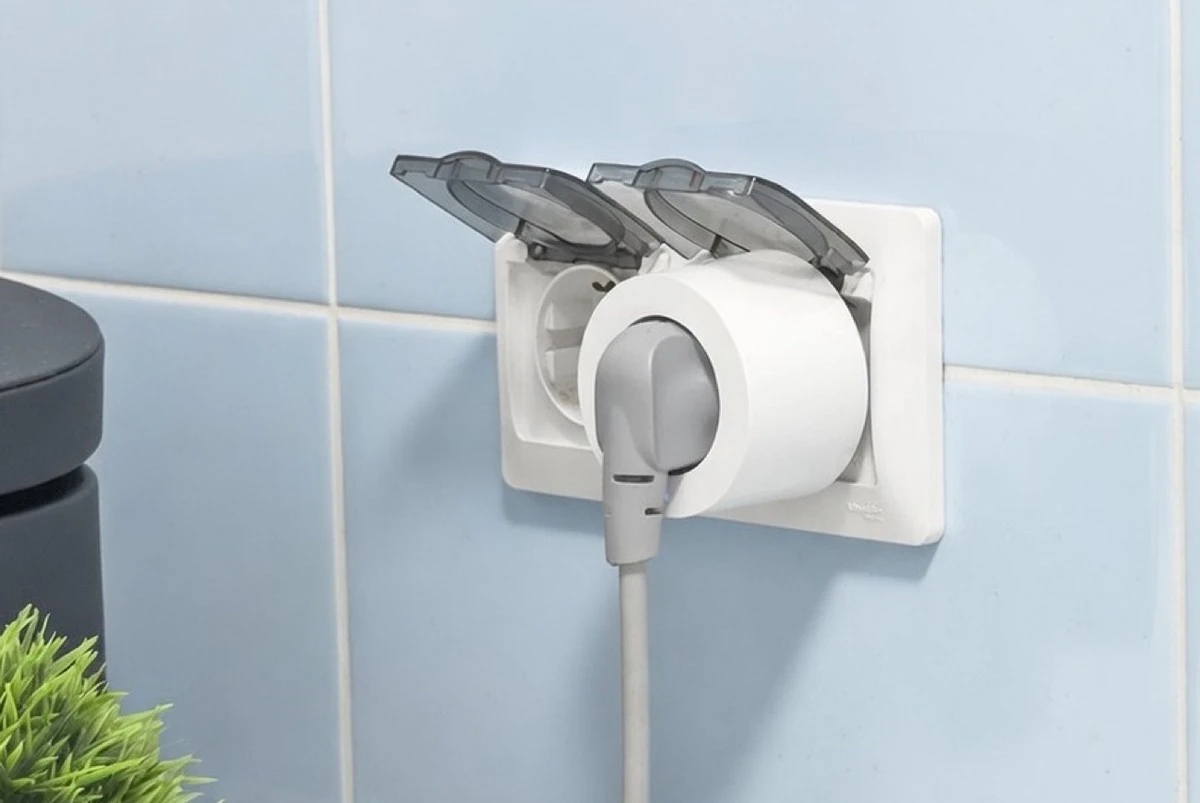 Proč se pračka nesmí zapojovat do prodlužovačky: pravidlo, které šetří peníze i zdraví