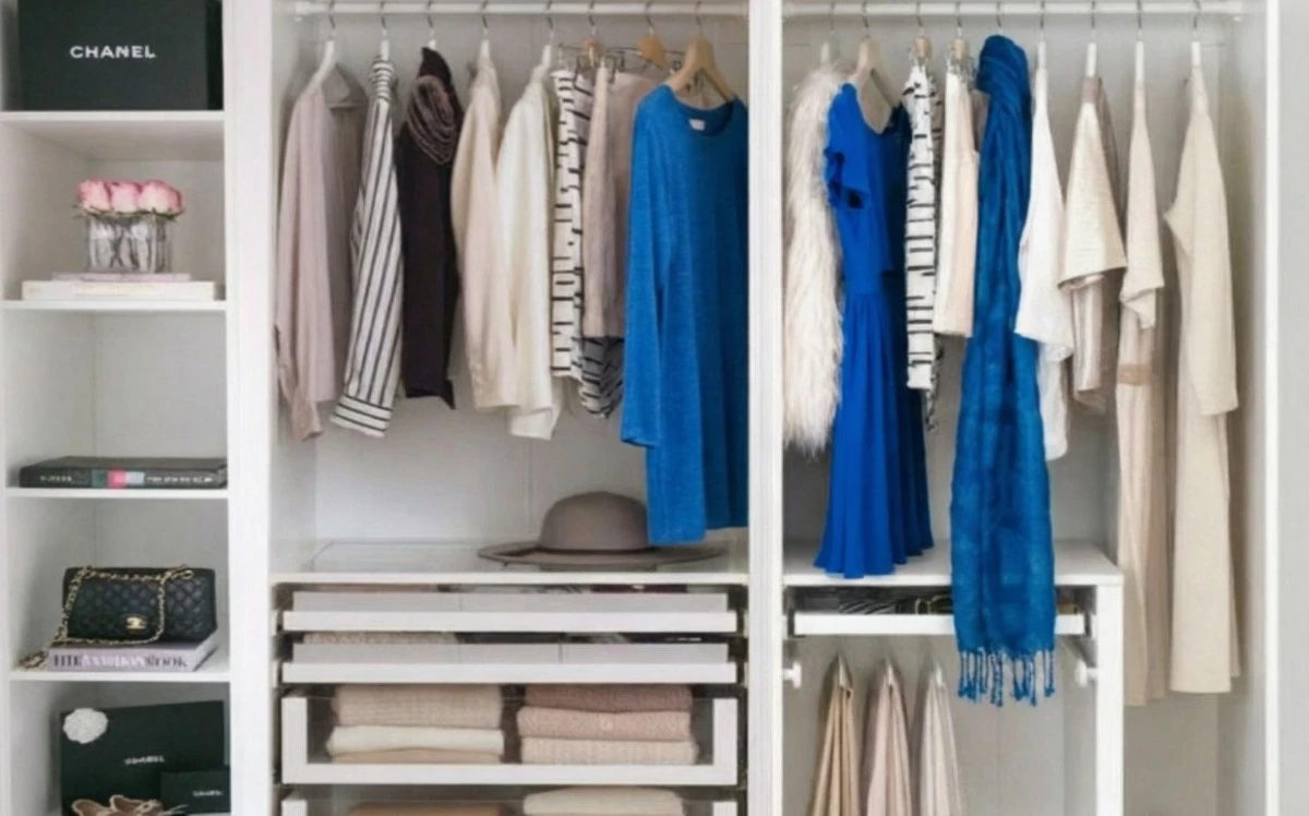 Vykliďte skříň od zatuchliny: levný trik, na který zapomněli i výrobci textilu