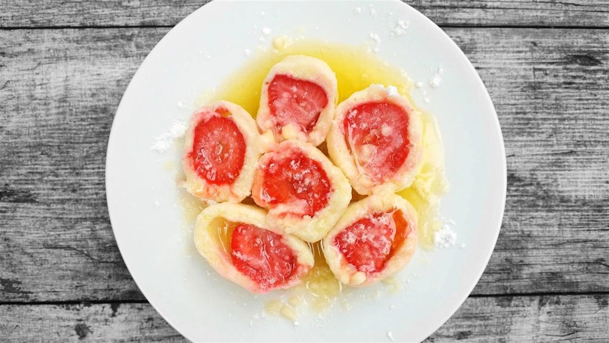 copridatdotesta-extra-1.webp Co přidat do těsta na tvarohové knedlíčky, aby se vám rozplývaly na jazyku: Trik zkušených hospodyněk - image 1