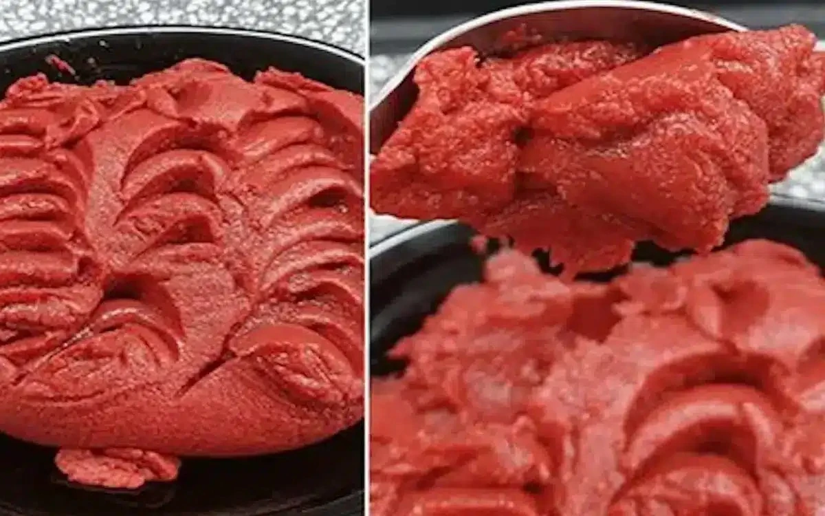 Domácí protlak z rajčat: tajemství babiček, které překoná kupovaný