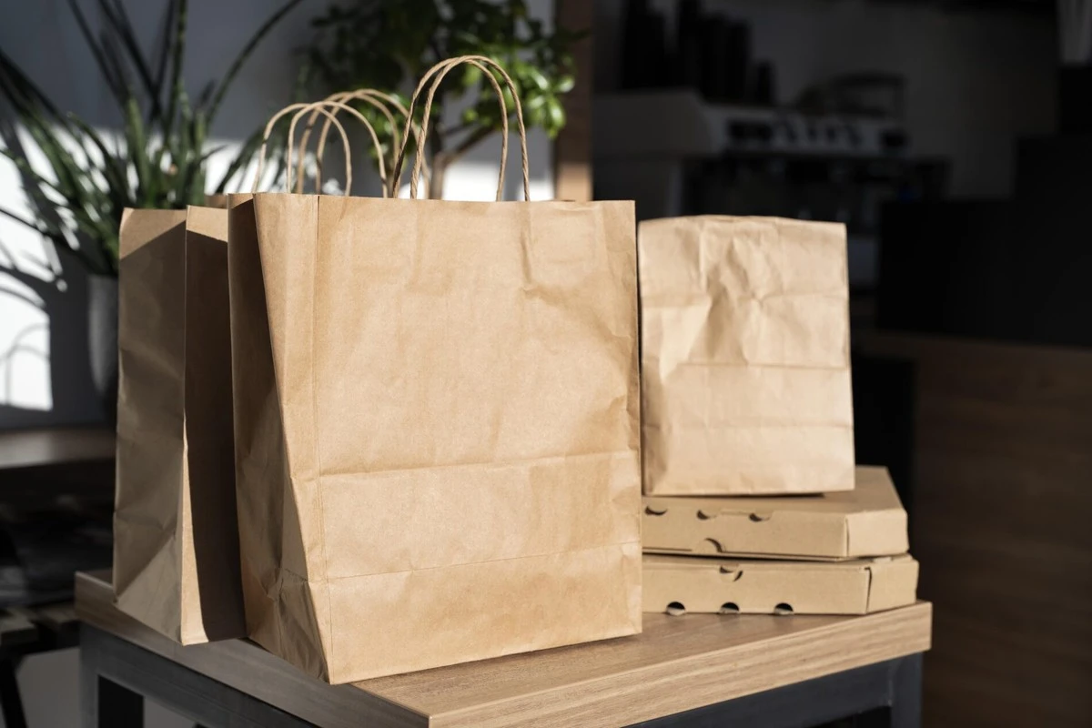 Skryté využití papírových tašek: Zapomeňte na vyhazování i roztrhaných!