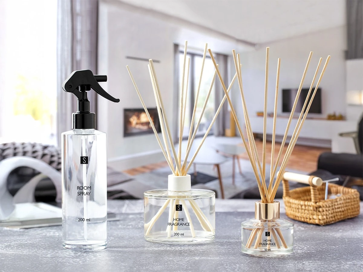 Proč zkušené hospodyňky věší čajové sáčky na kliky dveří: Kamarádka kroutila hlavou a teď to dělá taky - image 1