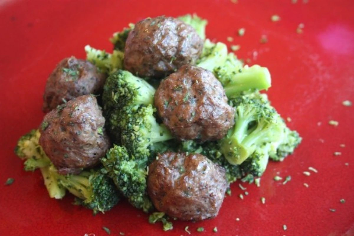 Proč zedníci dávají do karbanátků místo okoralého rohlíku tajnou přísadu - image 1