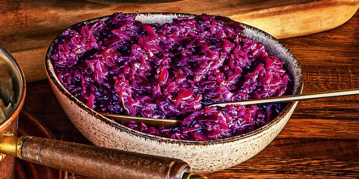 babiccinatajnao-extra-1.webp Babiččina tajná omáčka: Jak vykouzlit nejlepší rajčatové zelí za pár korun - image 1