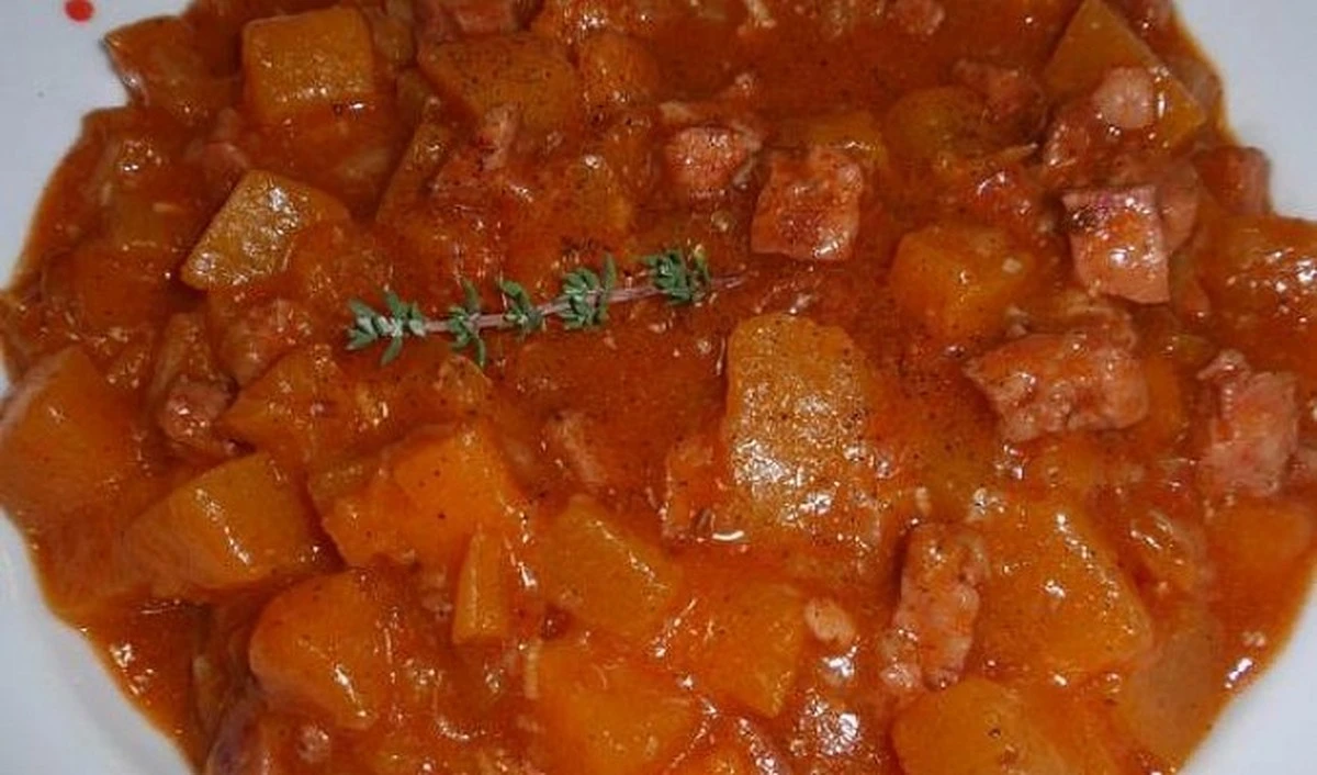 Tohle je tajemství krémového dýňového guláše, po kterém se budou dětem sbíhat sliny - image 1