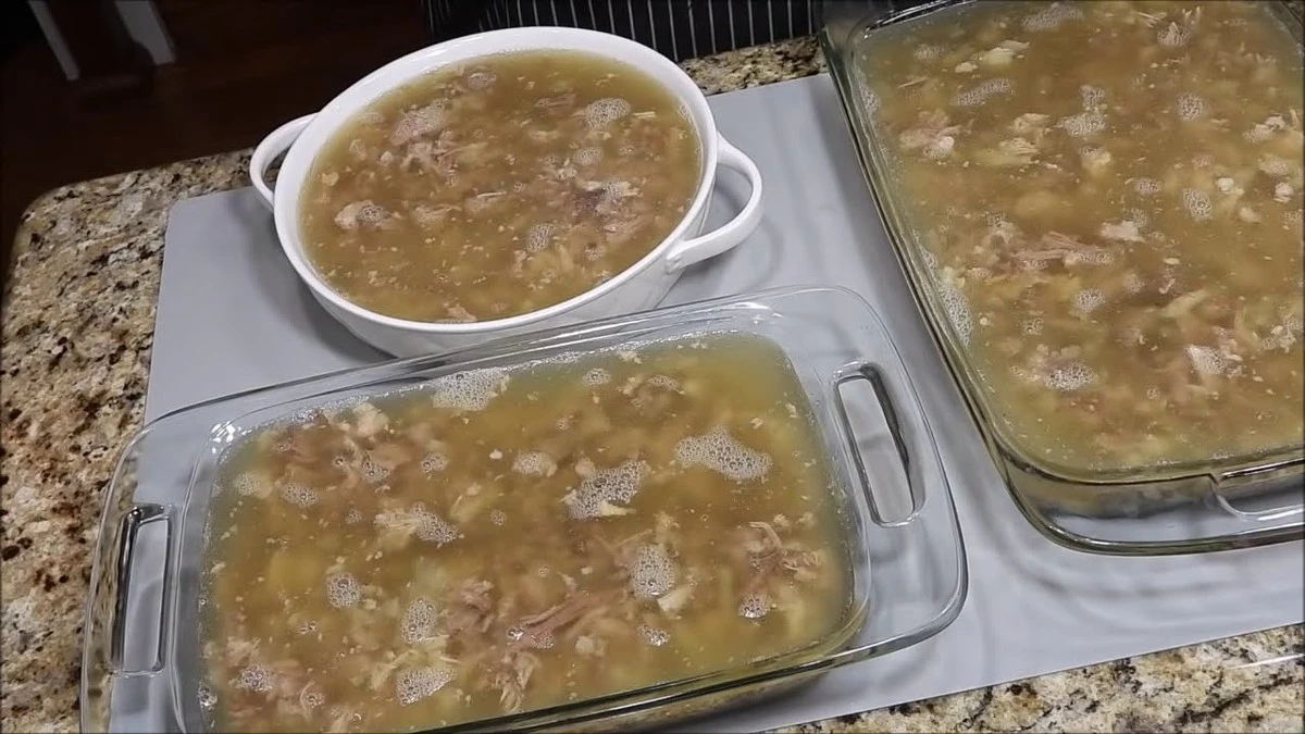 Proč zkušené hospodyňky nedávají do tlačenky tyto 4 suroviny