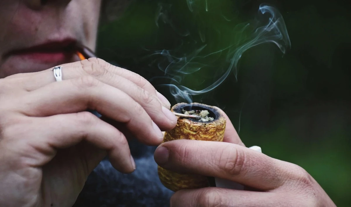 4breznovednypro-extra-1.webp 4 březnové dny pro změnu života: spalte bobkový list pro štěstí a bohatství - image 1