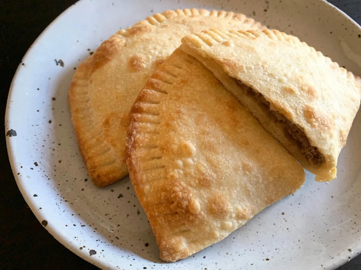 Tajné triky pro dokonalé čebureky: Zlatavá krustička a šťavnatá náplň bez šance na neúspěch - image 1