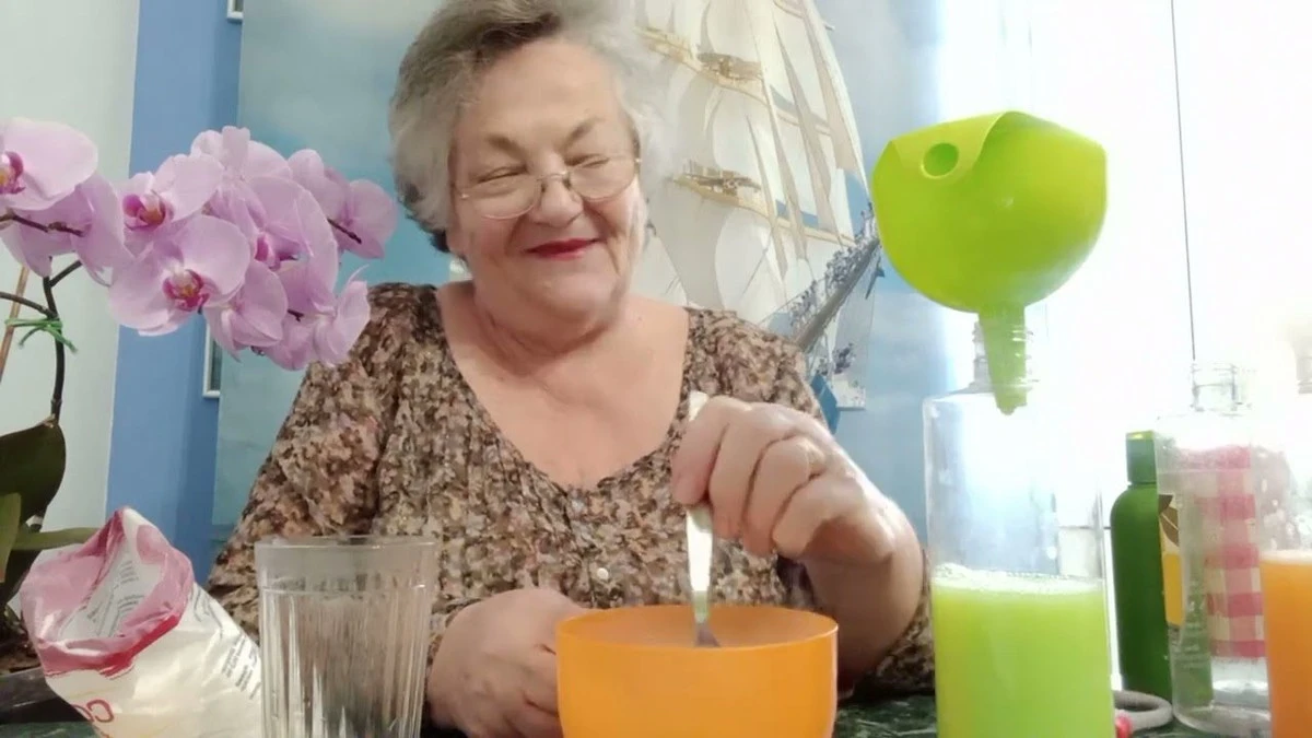 Domácí gel na nádobí ze 4 ingrediencí: Proč si ho zamilujete?