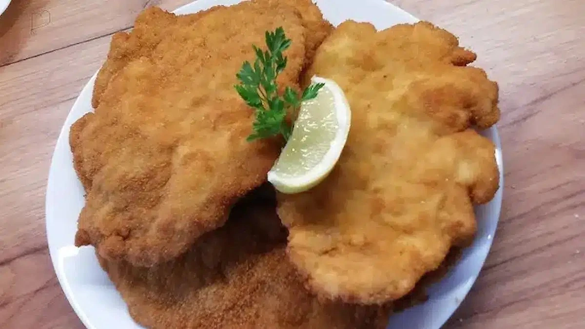 Proč řízky od babičky vždy chutnají lépe: Trik s moukou, který dělá zázraky